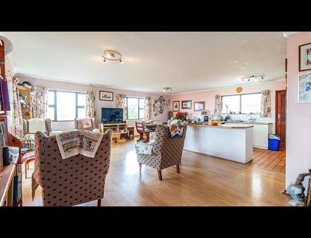 3 BEDROOM HOUSE FOR SALE IN MANSFIELD